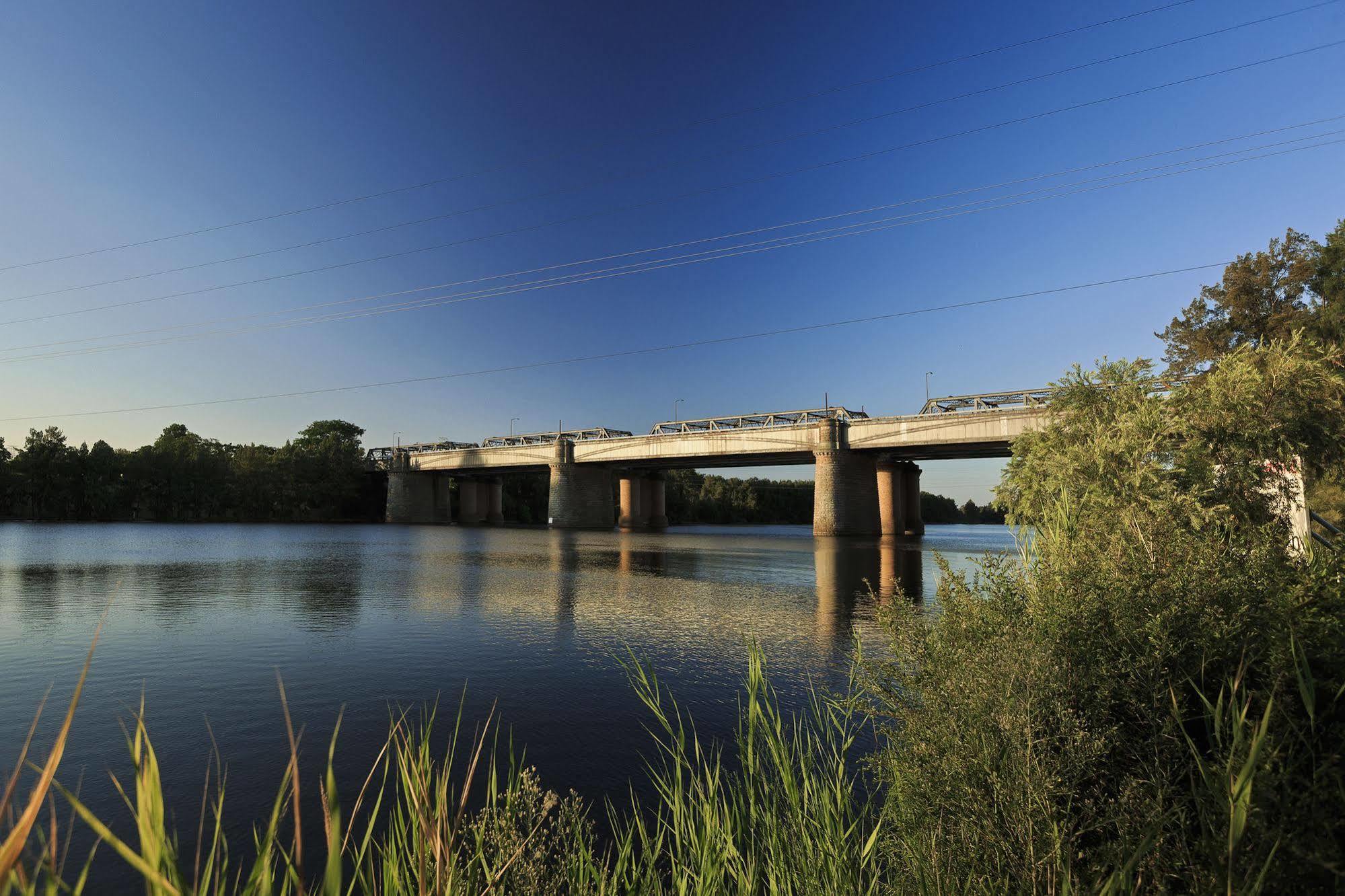Ingenia Holidays Nepean River Emu Plains Экстерьер фото